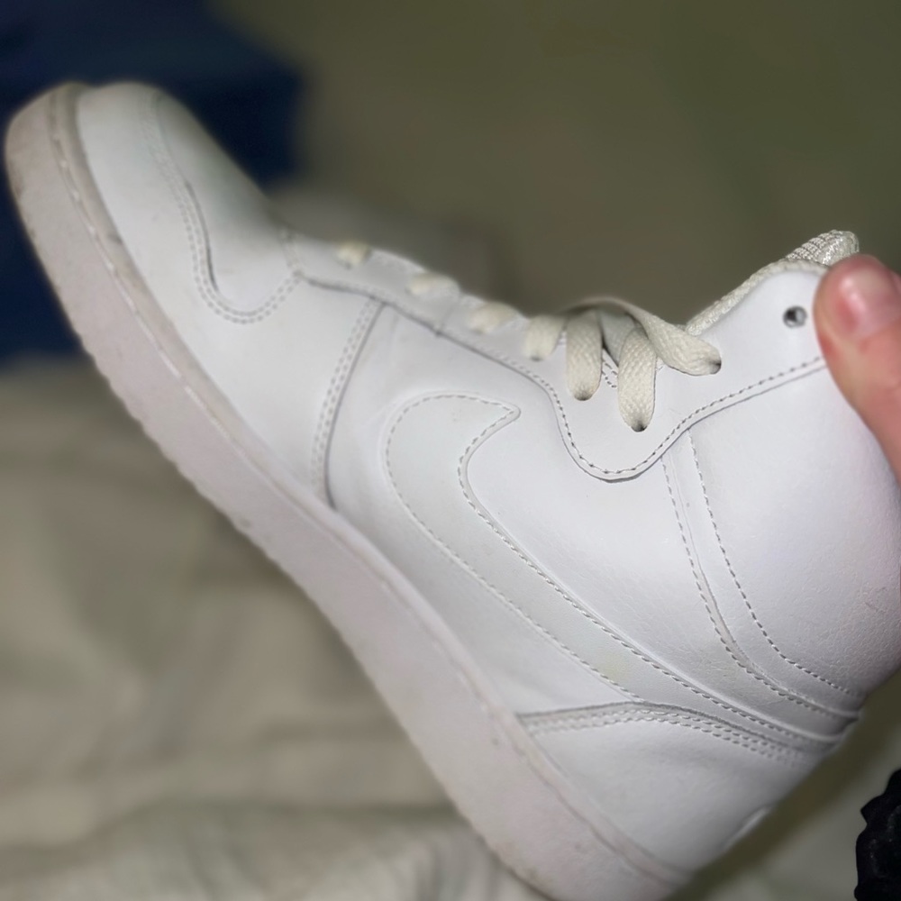 Nike Shoes mid